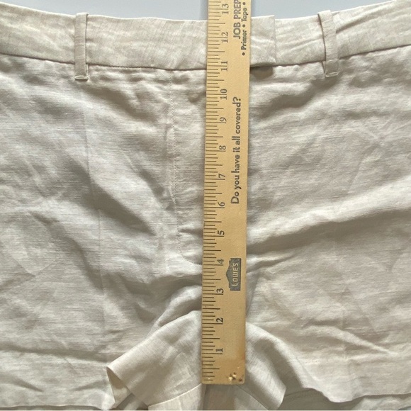 Aritzia Wilfred sz 12 Beige Layover Linen & Tencel, 3” Inseam, High Rise Shorts - Picture 8 of 14